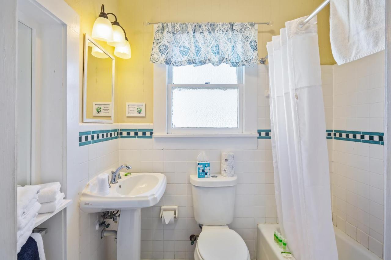 Kona Kai Oasis Bed & Breakfast Key West Ngoại thất bức ảnh