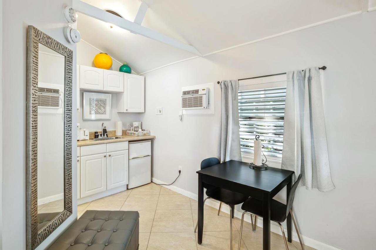 Kona Kai Oasis Bed & Breakfast Key West Ngoại thất bức ảnh